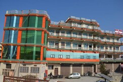 Tiwari Hotel & Restaurant