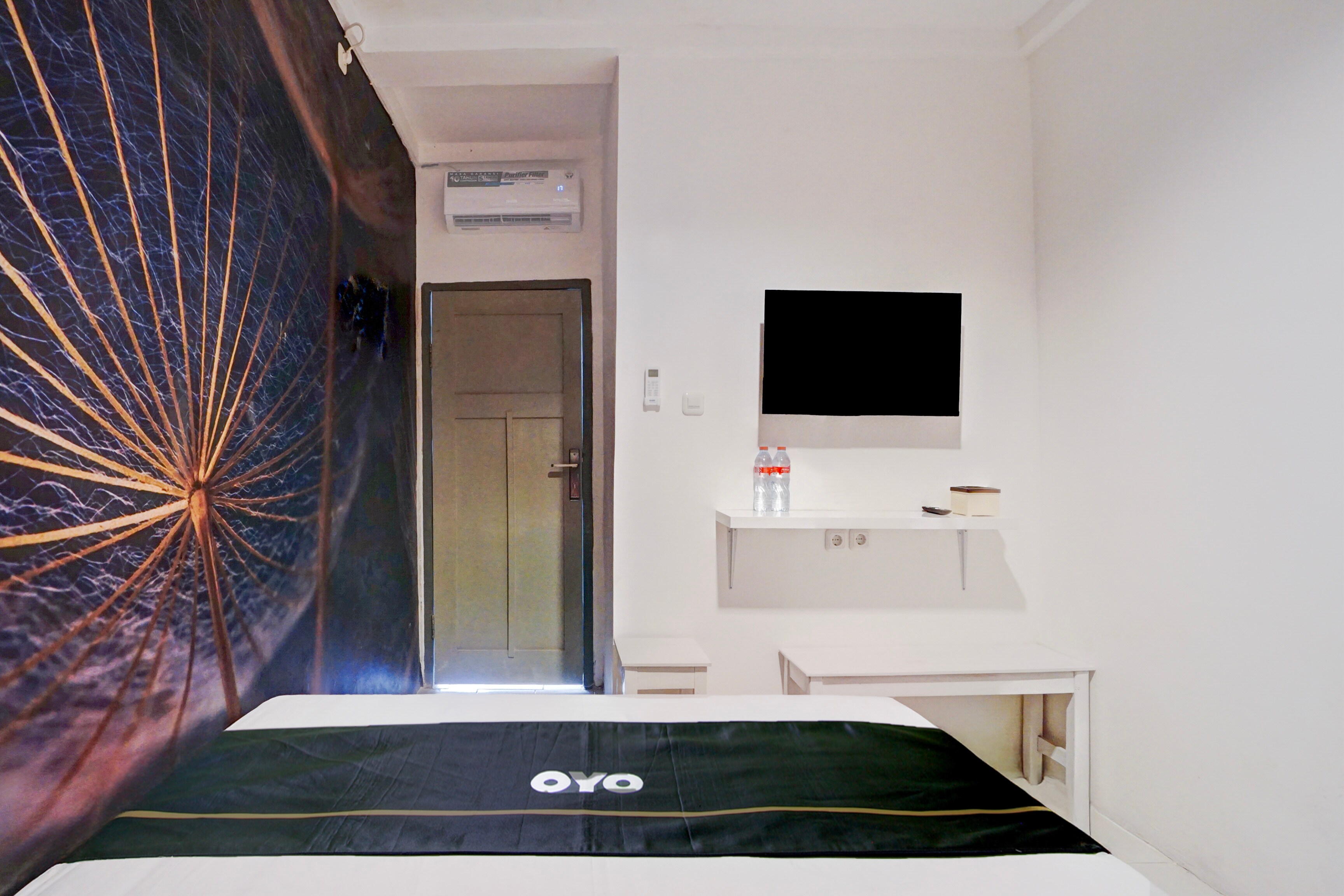 Hotel O Nawangwulan - Tap to explore photos