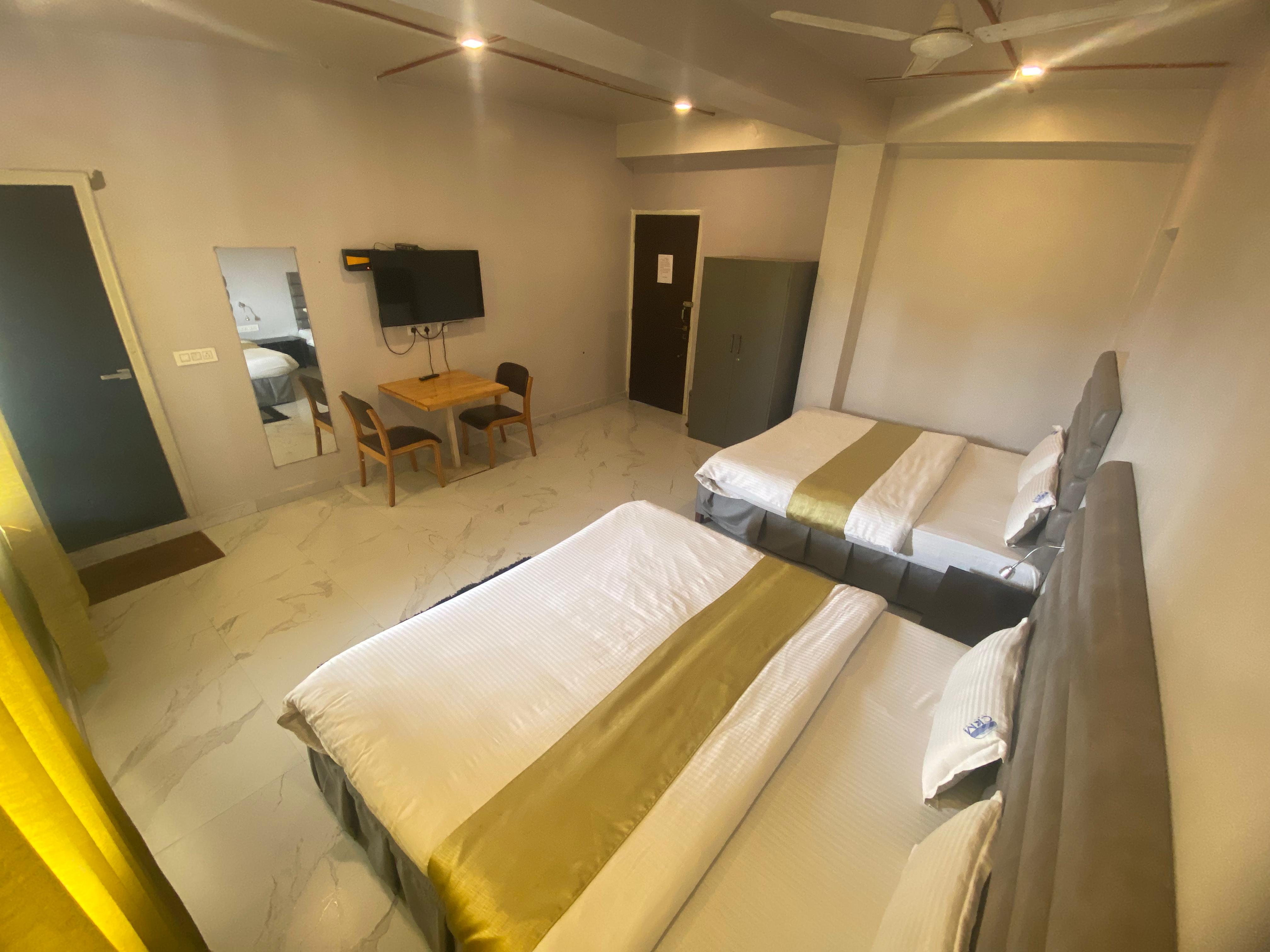 Shri Sai palace inn - Tap to explore photos