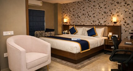 BLUE DIAMOND Room Type - Suite