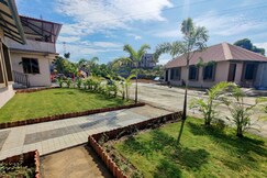 Shrubbery Palm Resort