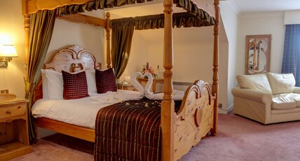Best Western Plus Bentley Hotel, Leisure Club & Spa Room Type - 1 King Bed, Non-Smoking, Poster Or Canopy Bed