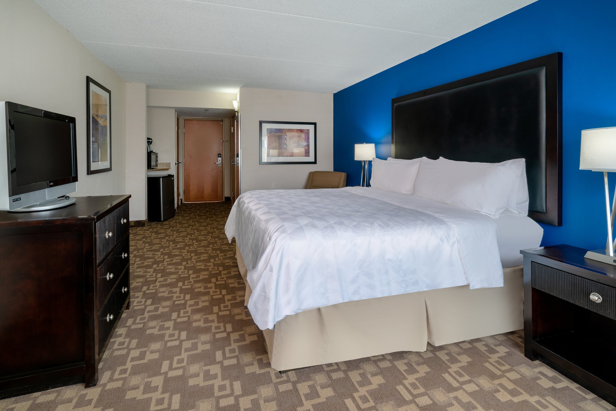 Holiday Inn MANASSAS - BATTLEFIELD - Tap to explore photos