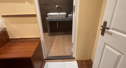 Juniper Mountain Resort Room Type - Twin Bed Room