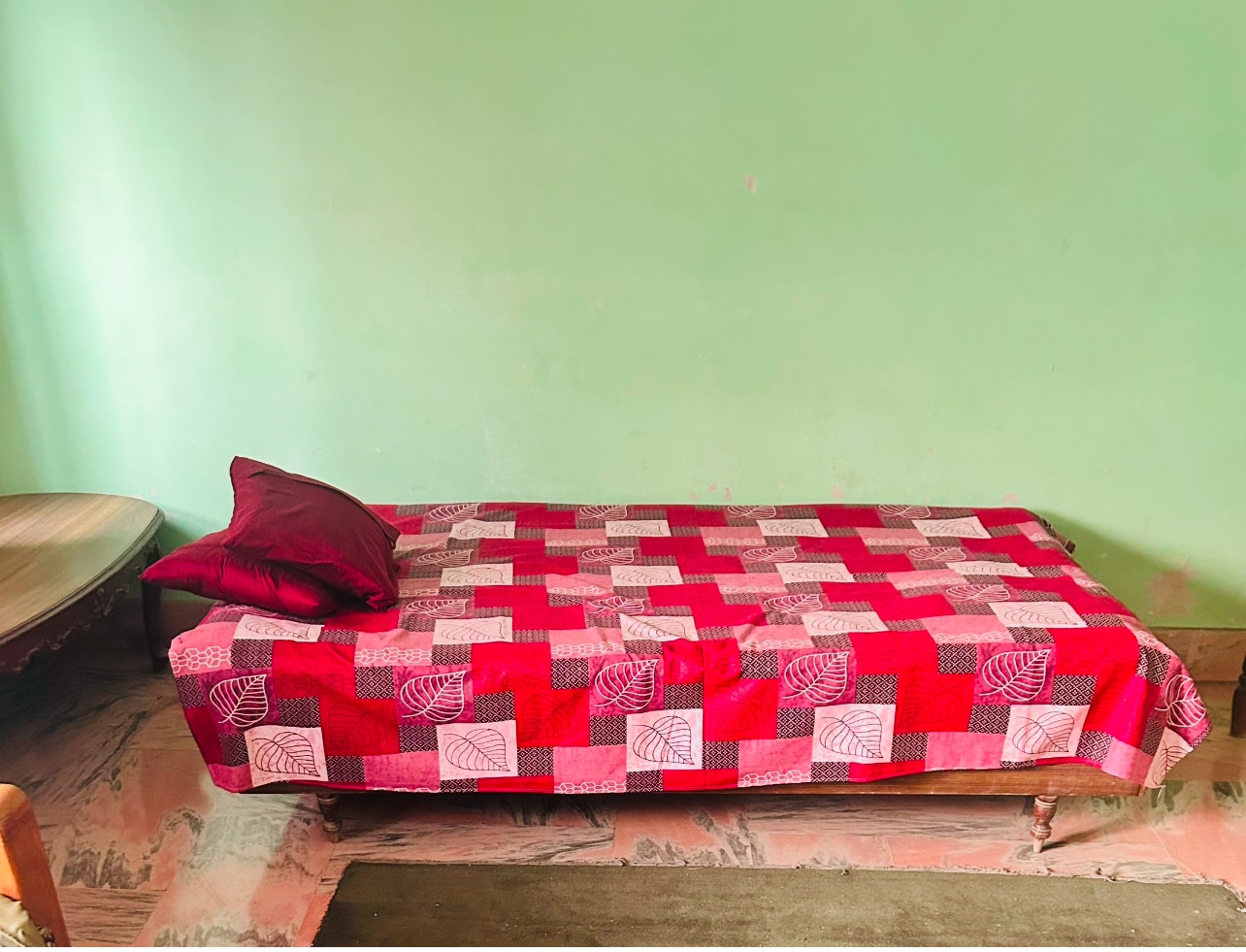 Your Perfect Home in Kashi - Tap to explore photos