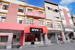 Hotel O Banti Residency