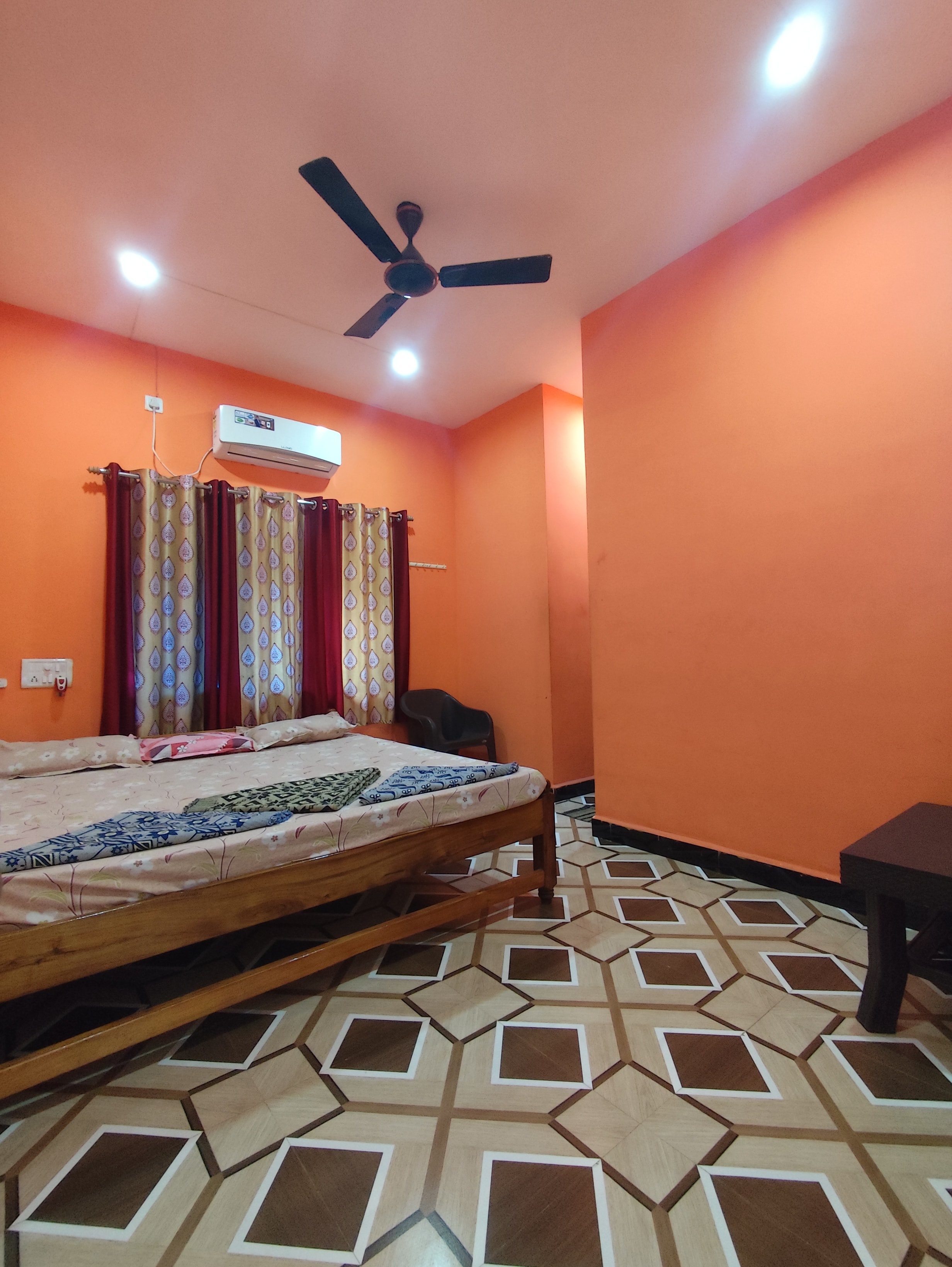 Kshanbhar Vishranti Homestay - Tap to explore photos