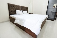 Sandhya Shri Residence