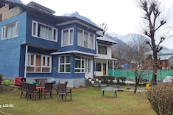 AL-AYAAN GUEST HOUSE