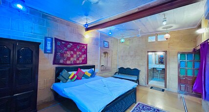 Hotel Pol Haveli Room Type - DELUXE SUITE ROOM