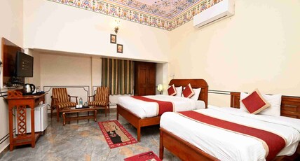 Virasat Mahal - Jaipur City Centre Hotel Room Type - Superior Triple Sharing Room