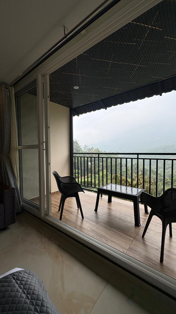 Misty Dale Luxury Resort & Spa - Tap to explore photos