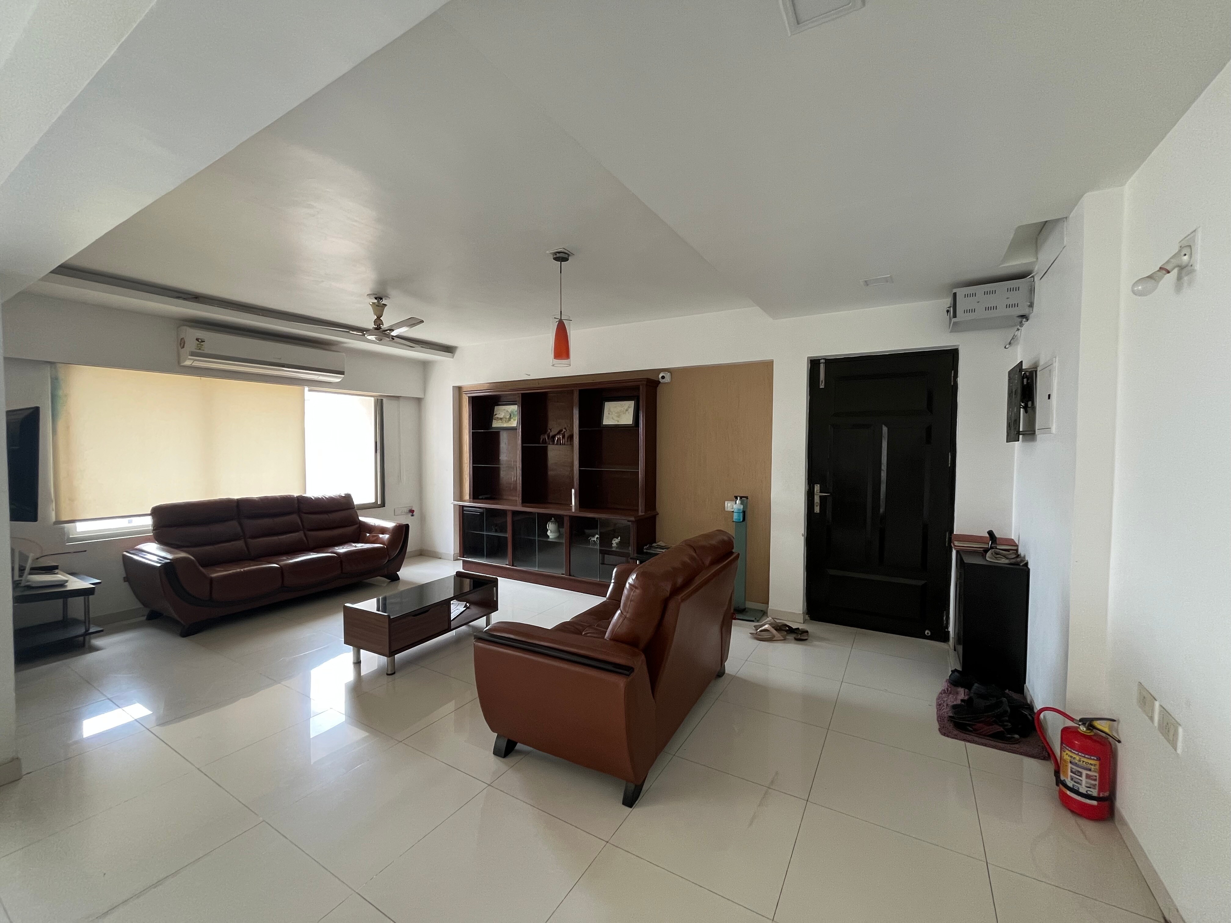 Voltas Guest house ,Ahmedabad - Tap to explore photos