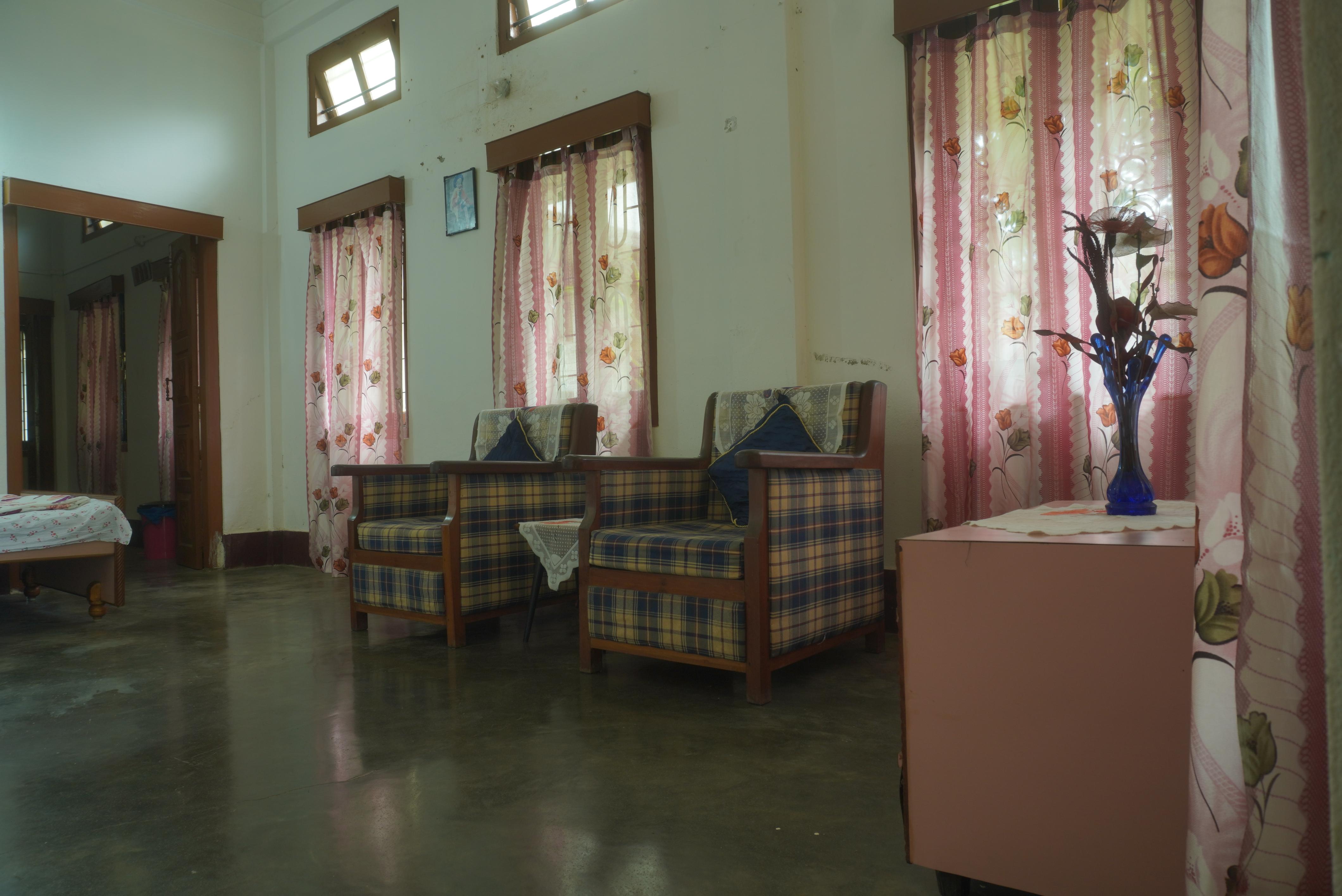 A.R Homestay - Tap to explore photos