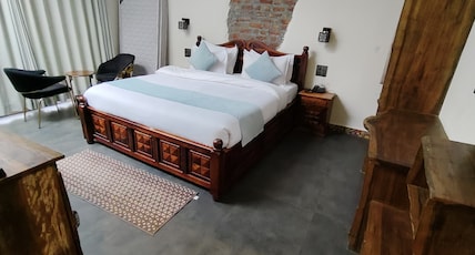 Granny's Den Resort by ELIVAAS Room Type - 3 Bedroom Classic Villa (B) with River View Granny's Den Resort by ELIVAAS Room Type - 3 Bedroom Classic Villa (B) with River View