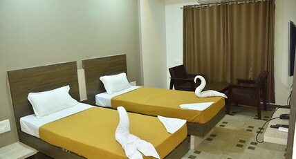 Hotel sumahan Room Type - Executive AC Room