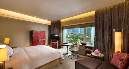 Hilton Beijing Room Type - KING EXECUTIVE ROOM