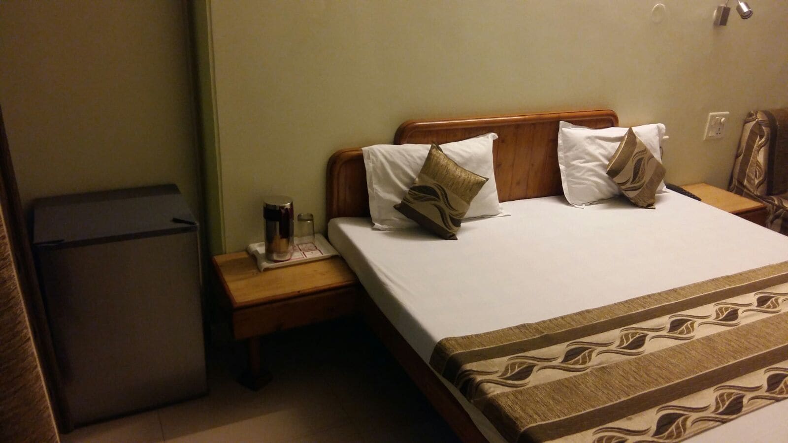 Hotel Shikhar Palace - Tap to explore photos