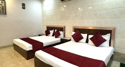 Hotel Kelson Dx. Room Type - Family Suite With City View