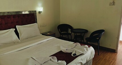 Amoura Beach Holidays Room Type - Deluxe AC Room