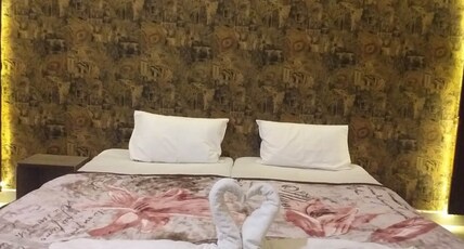 Radhe Krishna Villa Room Type - Bedroom 1