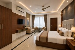 Hotel Park Tree - Sec 20 Noida
