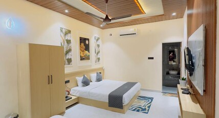 WELCOME GREENS POOL AND RESORT Room Type - AC Deluxe Room