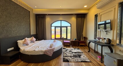 Miransh Heavenly Resort Room Type - Mountain Mist with Jucuzzi