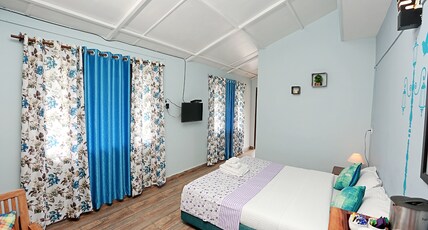 Chirping Orchard | Apple Garden & Snow Views Room Type - Classic Room