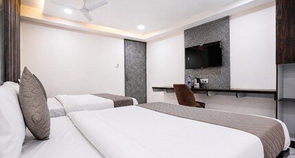 Byland International Hotel Room Type - Deluxe Room