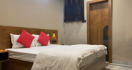 Jay Pee Hotel Room Type - AC Room