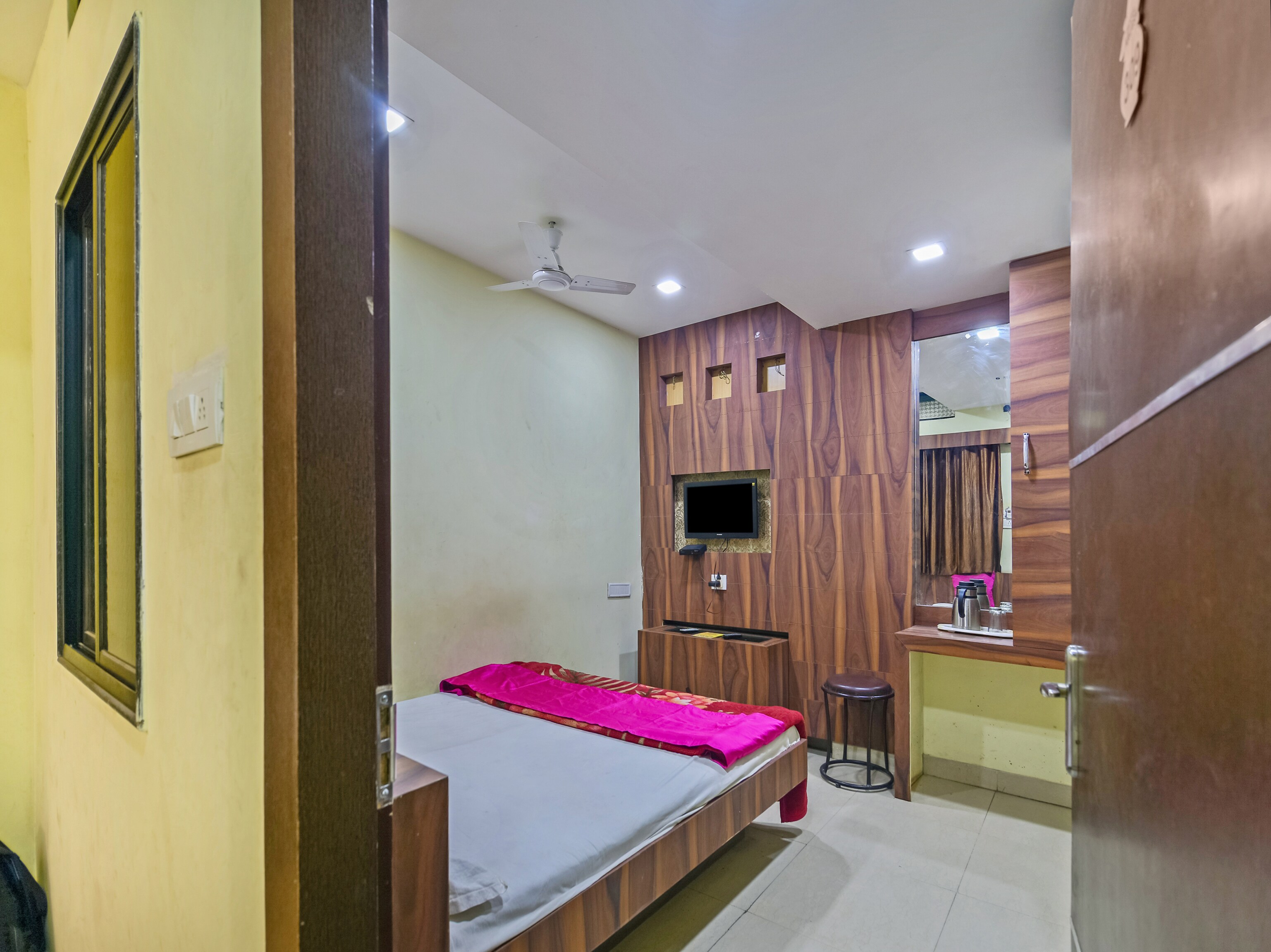 Hotel Kalash (Opp. Railway Station), Ujjain - Tap to explore photos