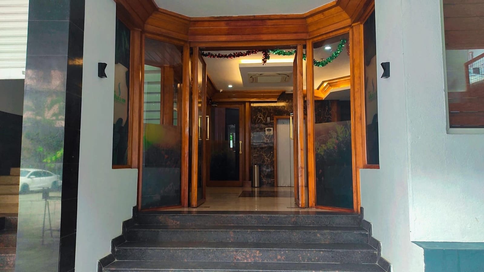 Main gallery