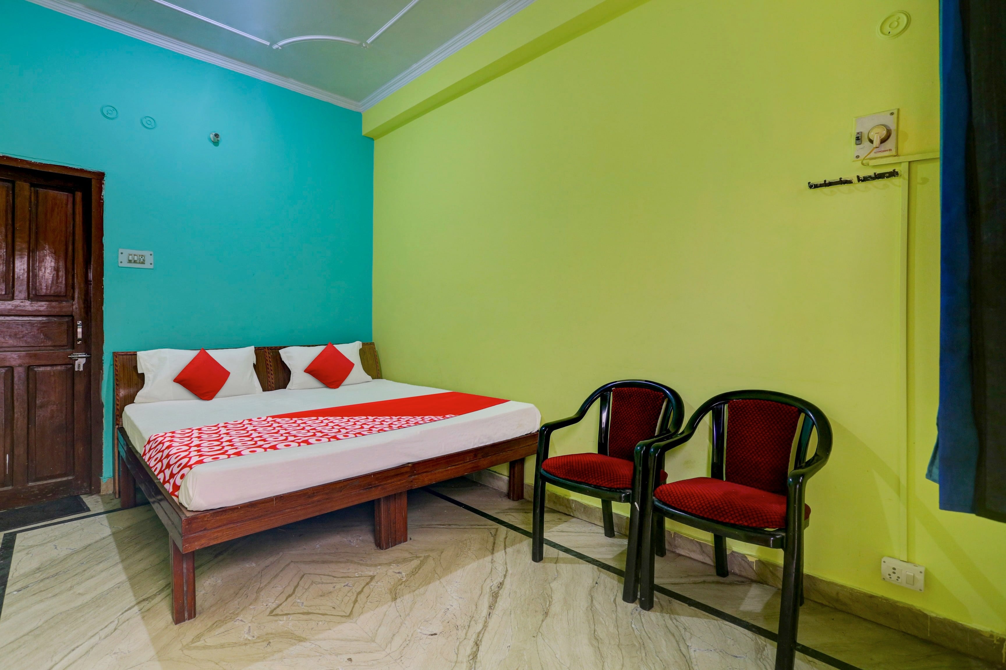 Hotel O Madhur Tourist Lodge - Tap to explore photos