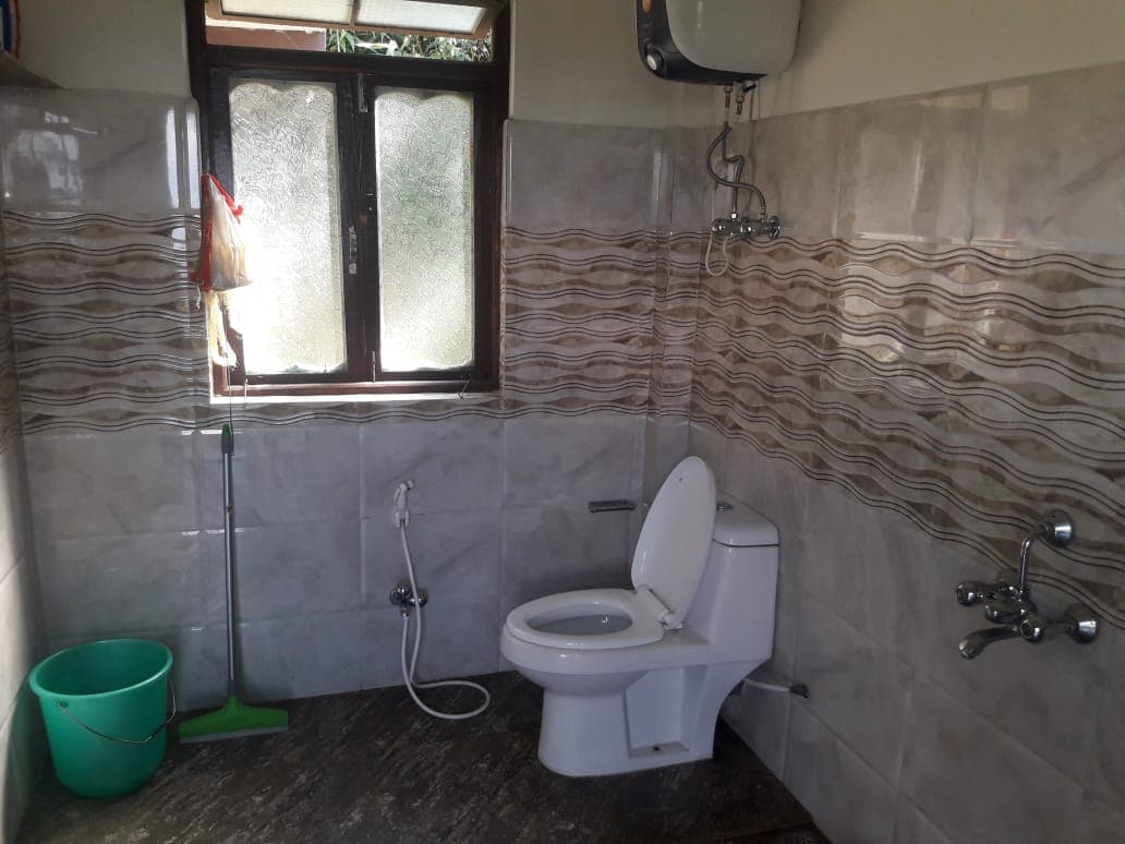 Tashi Delek Cottage | Entire 1 BR Homestay - Tap to explore photos