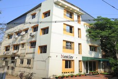 Nestlay Hotel