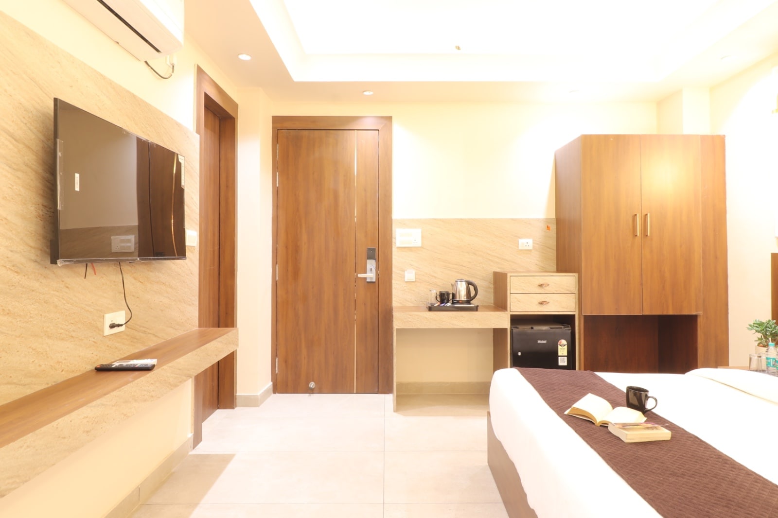 Hotel Gangotri Suites - Tap to explore photos