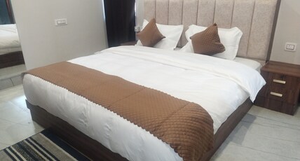 SU CASA Banquets & Hotel Room Type - Family Suite Room