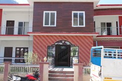 Photos of HOTEL DIVINE PALACE