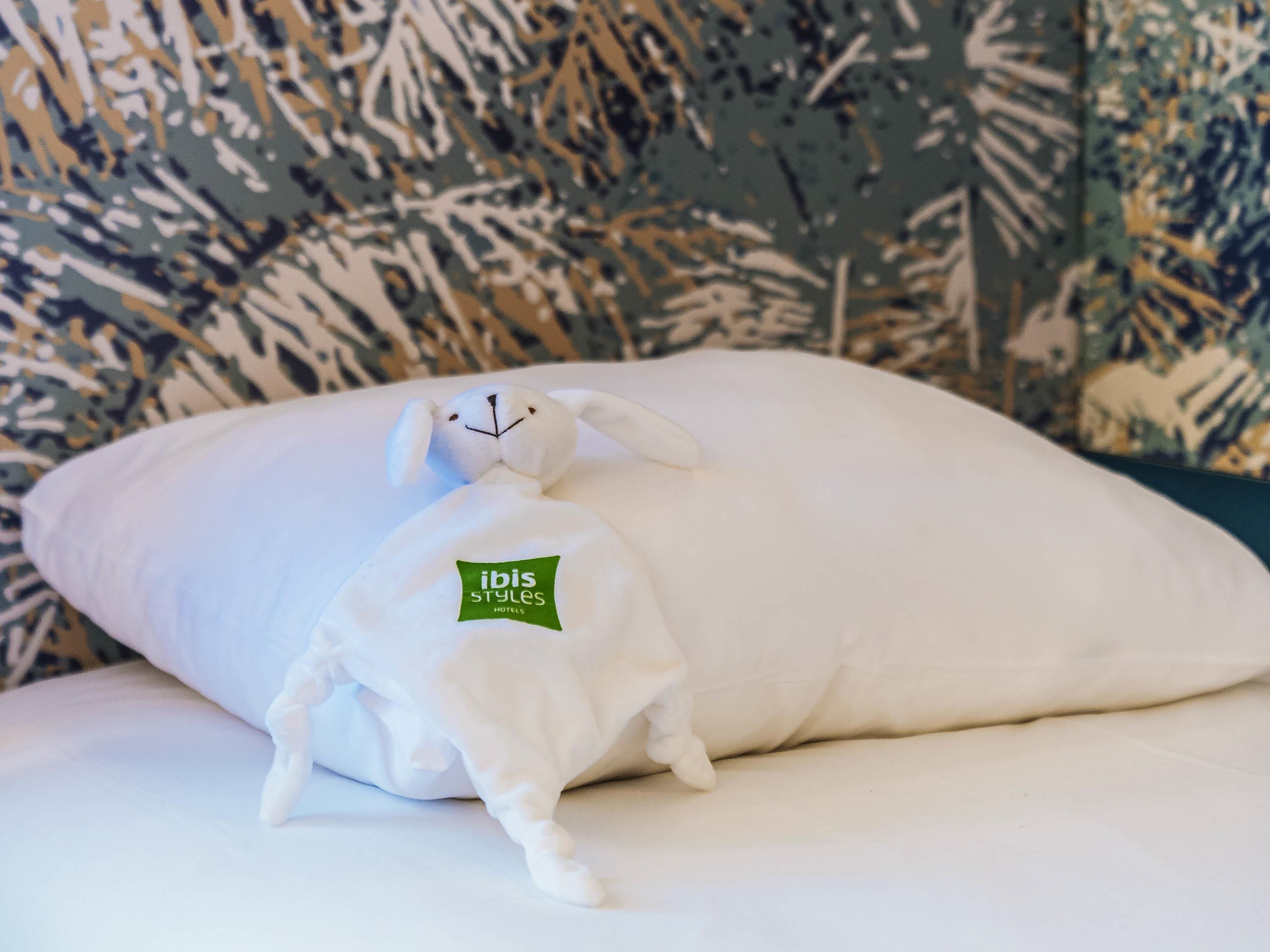 ibis Styles Antibes - Tap to explore photos