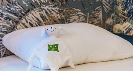 ibis Styles Antibes Room Type - Standard Room with one double bed and one single bed ibis Styles Antibes Room Type - Standard Room with one double bed and one single bed