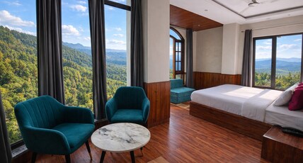 Divine Hills Room Type - Toy Train Vista