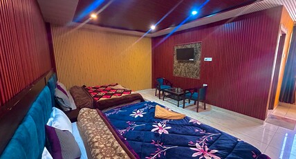 Hotel mahadev badrinath ji Room Type - Quad 206