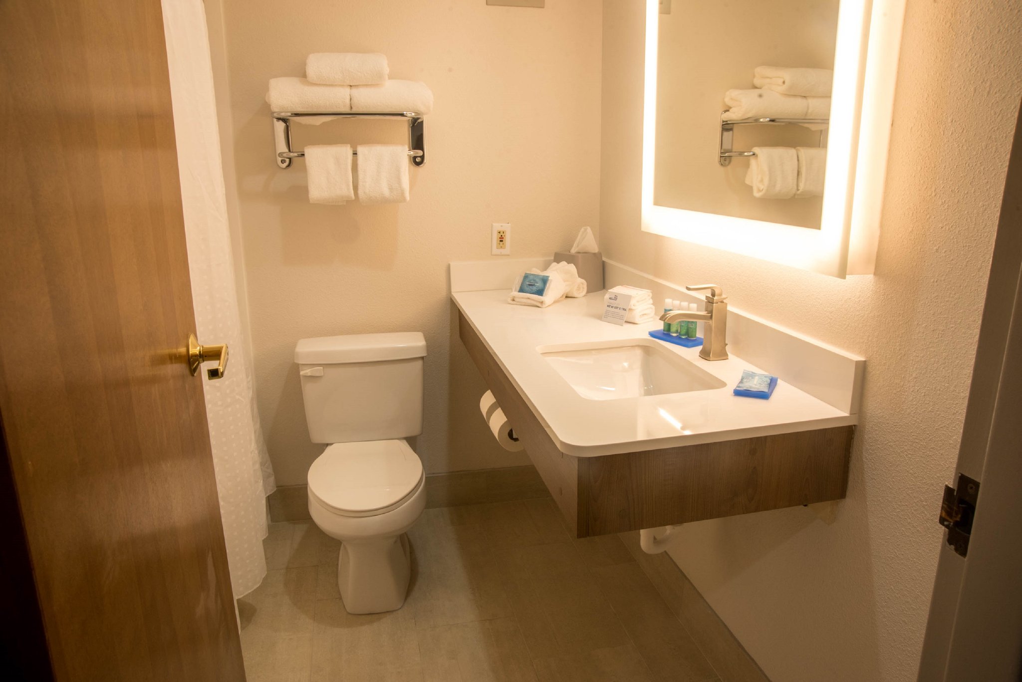 Holiday Inn Express Easton, an IHG Hotel - Tap to explore photos