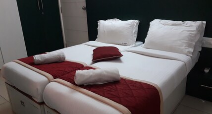 SAP Golden Grande Room Type - Standard AC Room Twin Bed