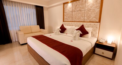 Krishnavalsam Regency Room Type - Suite Room