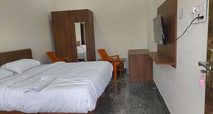 ANNAMALAIYAR MAHAL AND RESIDENCY Room Type - Deluxe suite room with premium Farm & Highway View near toll gate ANNAMALAIYAR MAHAL AND RESIDENCY Room Type - Deluxe suite room with premium Farm & Highway View near toll gate