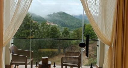MIRROR HOTEL AND RESORTS, ARAKU VALLY Room Type - Tunnel View