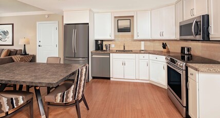 Parc Soleil by Hilton Grand Vacations Room Type - 2 BEDROOM SUITE 1 KG 1 QN