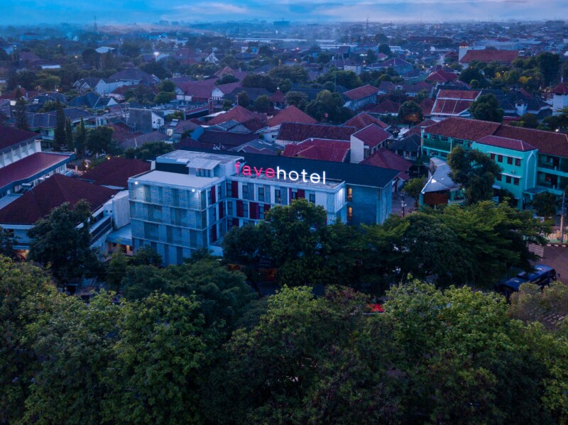 favehotel Malioboro - Tap to explore photos